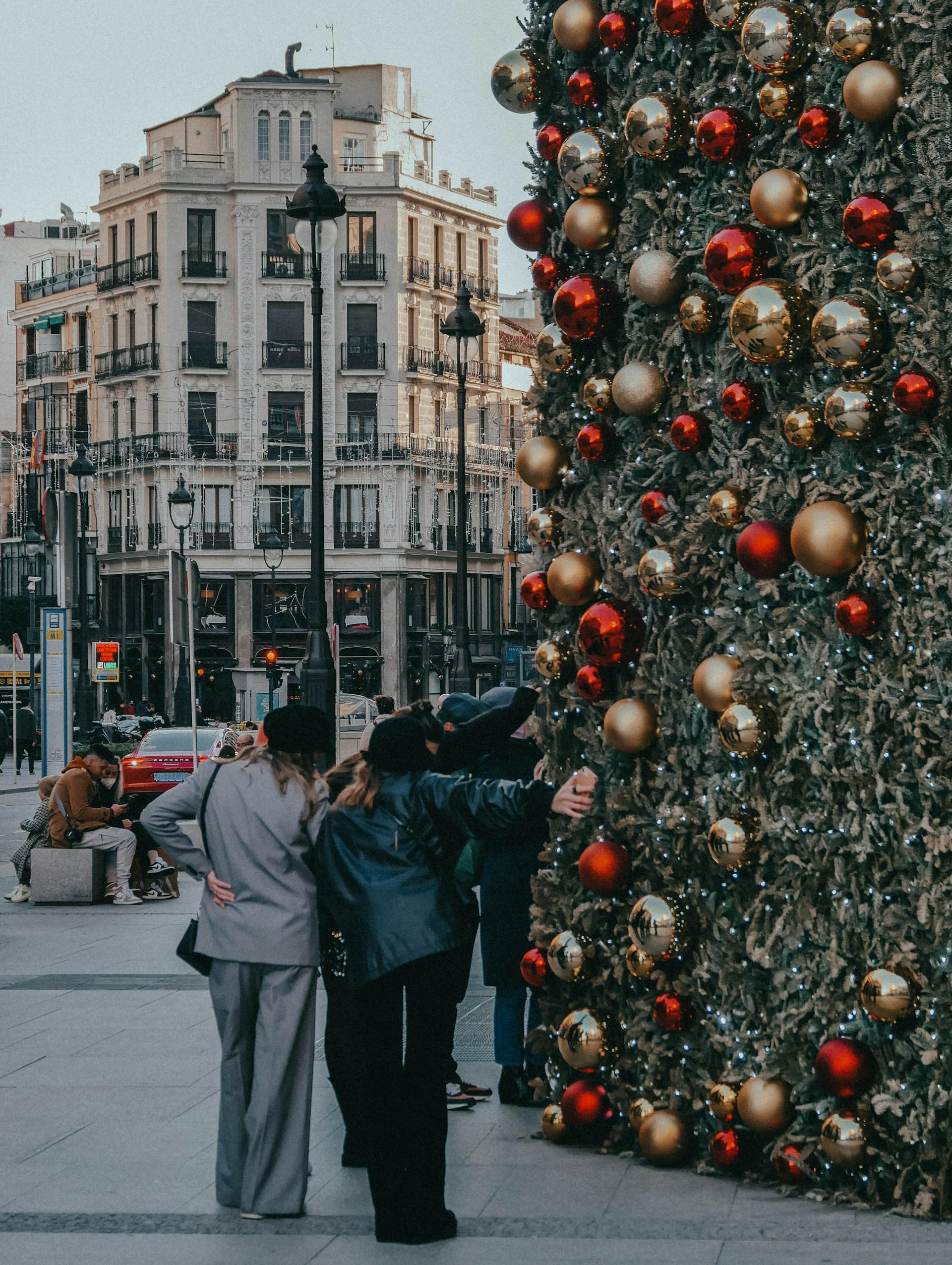 Quelques-unes des plus belles villes d'Espagne pour des vacances hivernales - background banner